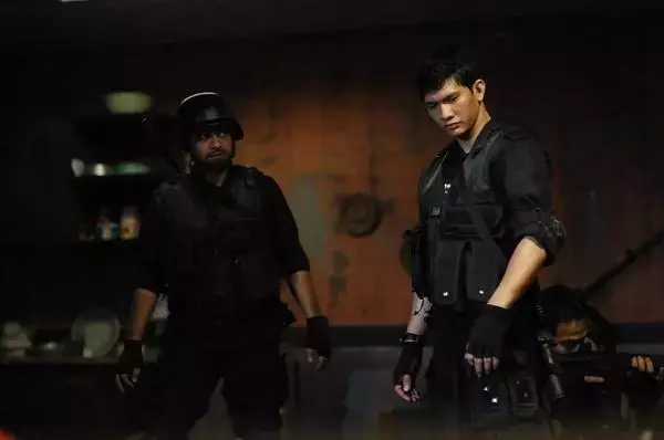 全程暴打的限制级,看完怀疑自己从没看过动作片