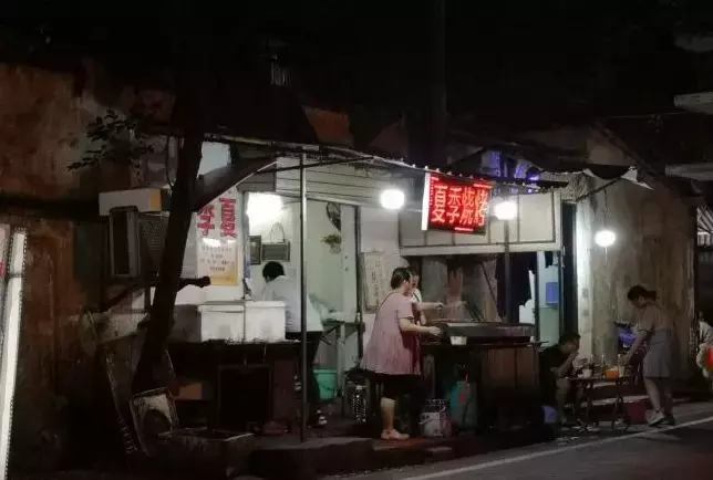 外地游客来武汉的吃喝