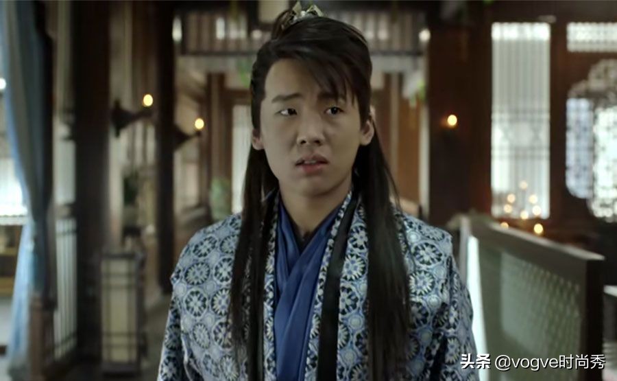 赘婿：“陆红提”现代装造型曝光，原来是《唐探2》里的蓝发萝莉