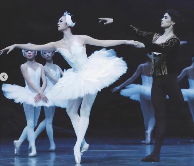 华为二公主姚安娜出道十天，华为注册“姚安娜