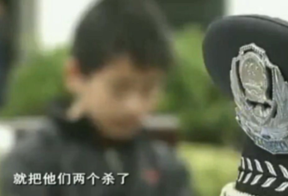 为上网玩游戏，12岁少年杀害姑姑一家三口，细说2012年湖南命案