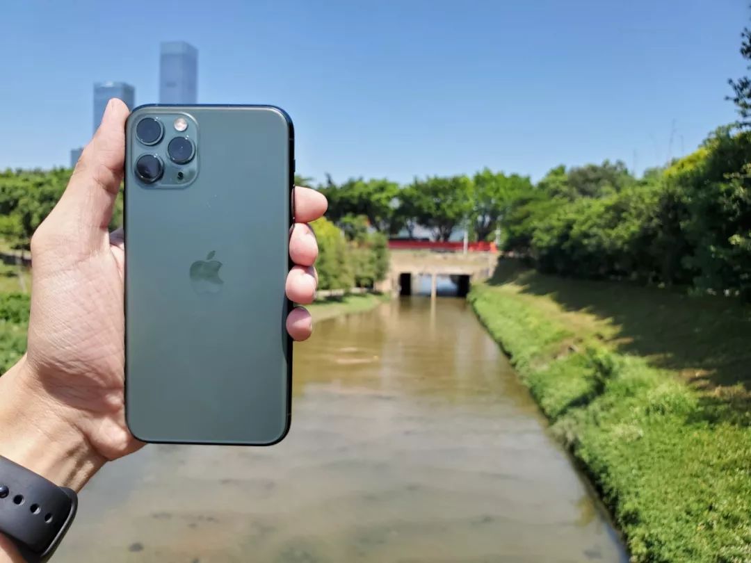 iPhone 11系列深度测评：是创新也是生意