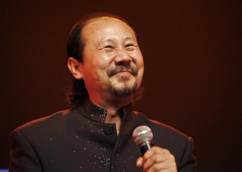 腾格尔：因喝酒耽误的前半生，40岁仍无房无车，