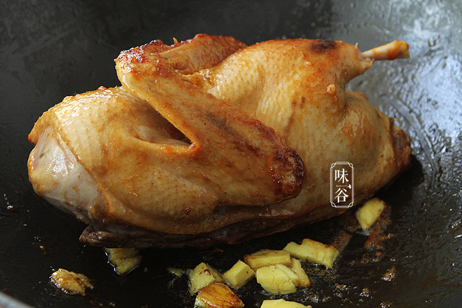 明日小暑，记得多吃这肉，比牛羊肉强，营养不上火，焖一锅特馋人