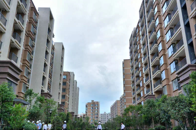 下沉地州的官房集团在曲靖市中心迂回拿下21亩商住用地