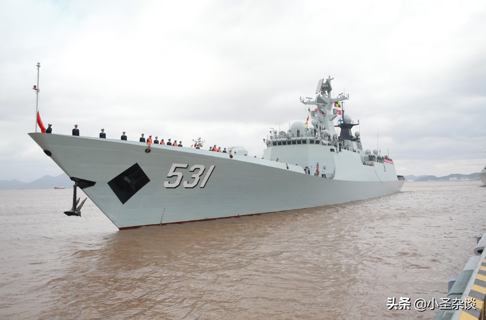 054A护卫舰：由黄埔厂与沪东厂交替建造，世界上
