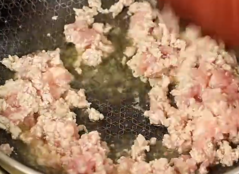 图片[5]-创意菜蒜薹面的做法-起舞食谱网