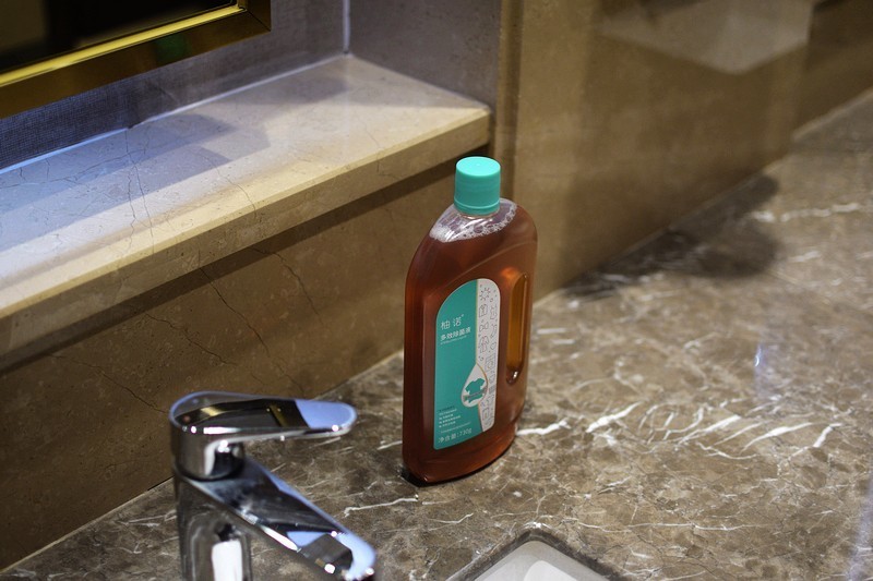 守护家人健康 柚家多效除菌液