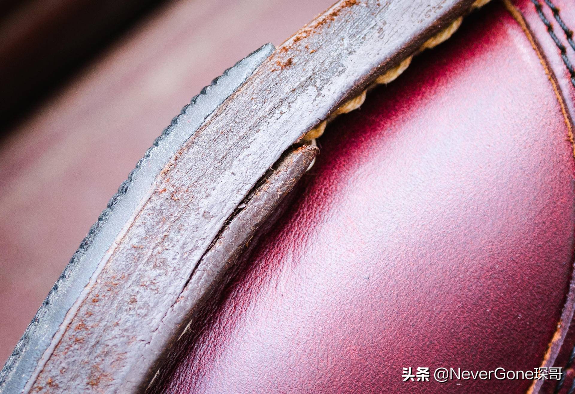 让人无法忽略的翘头——Viberg 310工装靴