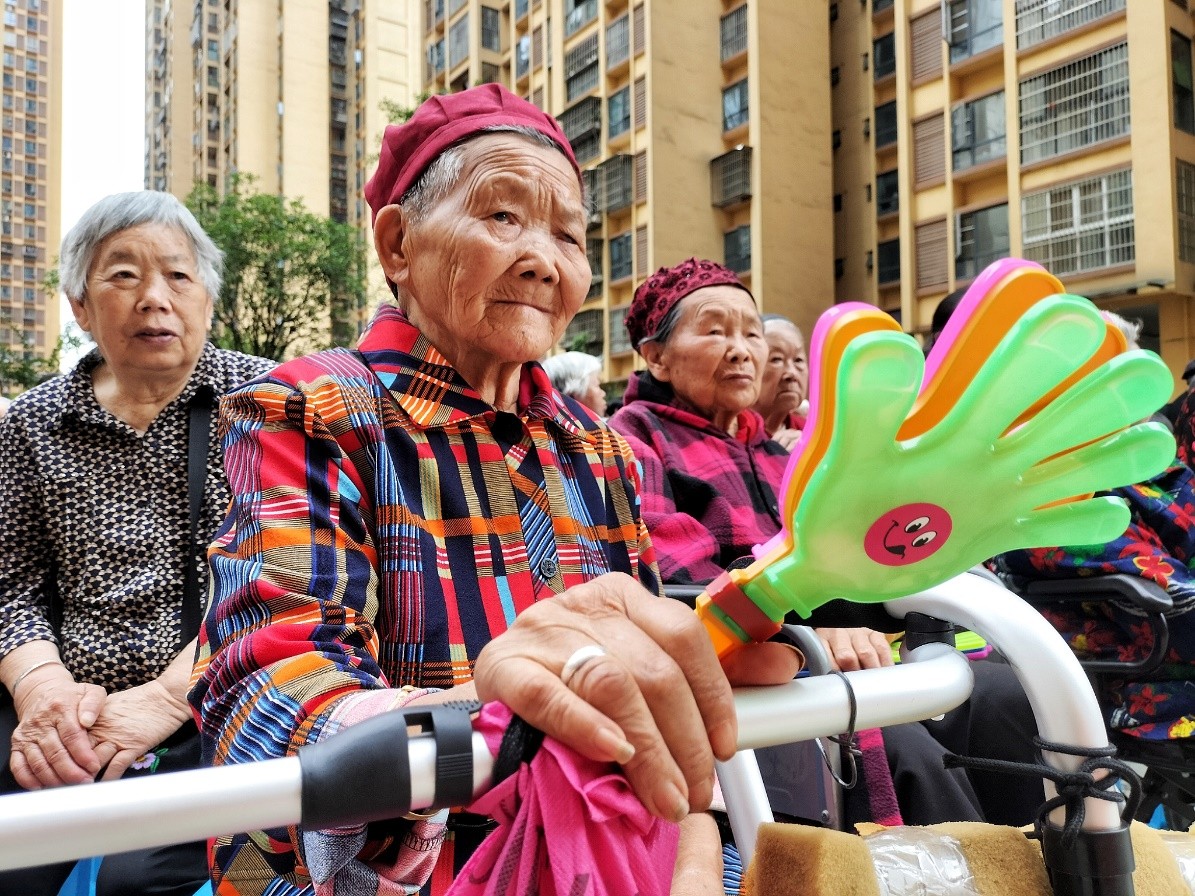 成都龙泉驿区西河街道吉福社区首届"邻里节"温暖众人心