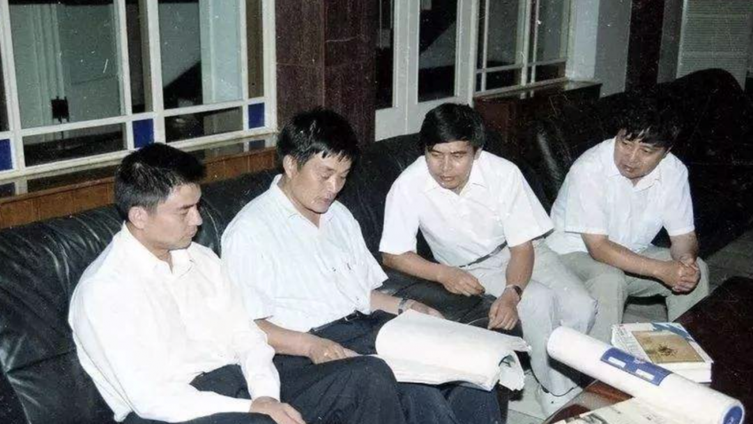 总结大佬们的发家史：下一个10年，普通人该如何