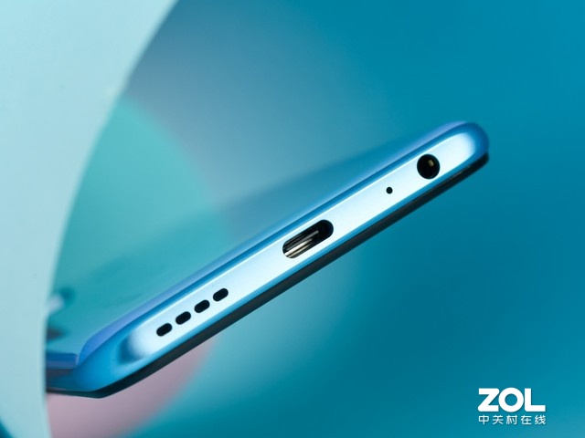 5000mAh超大型充电电池 vivo Z6较长续航力持续电