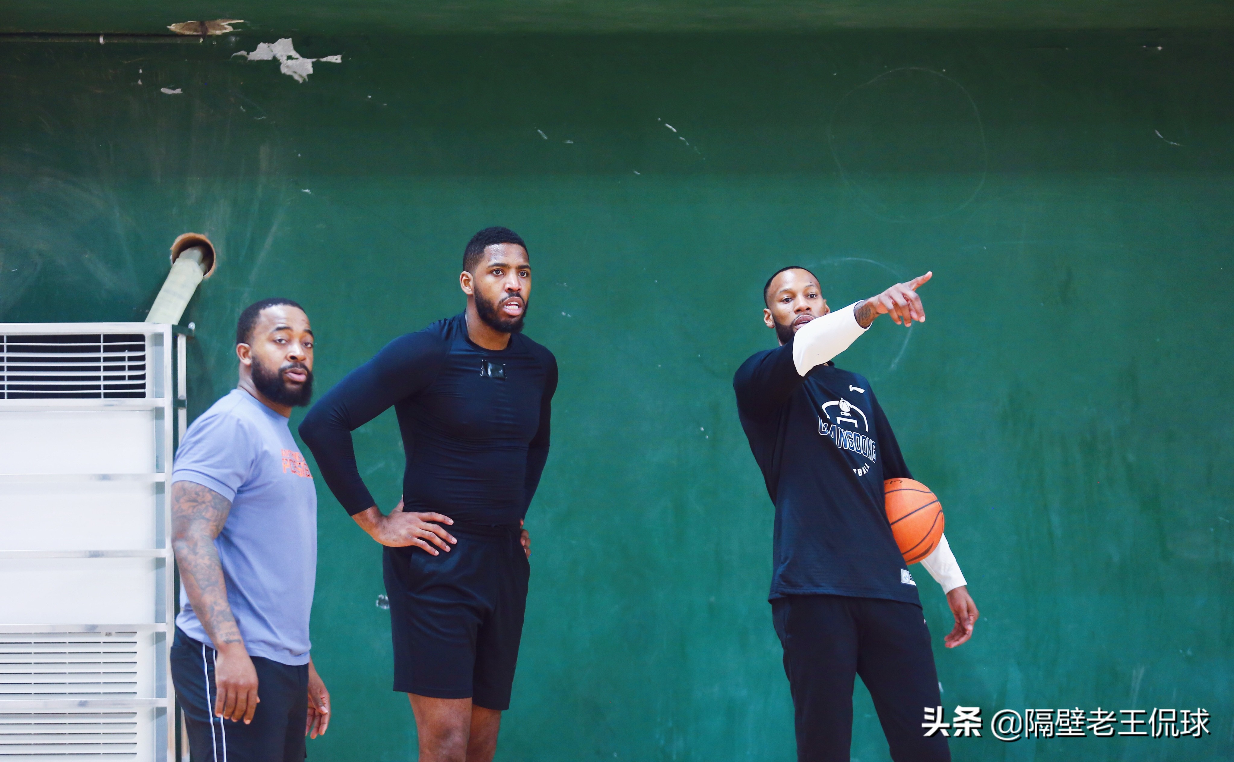 Detail full marks! Thompson receives Guangdong head show, efficiency of Zhu Fang rain is breathtaking, 