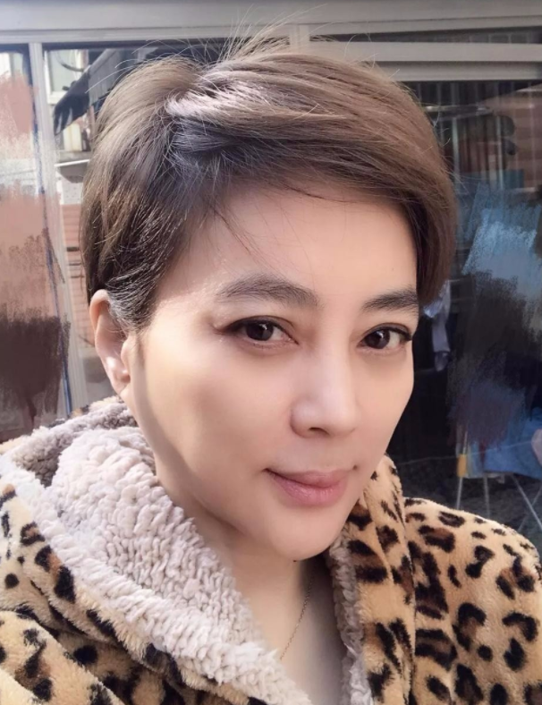 李玲玉的2段婚姻皆“被離婚”，34歲征服猶太富商，力破不合謠言