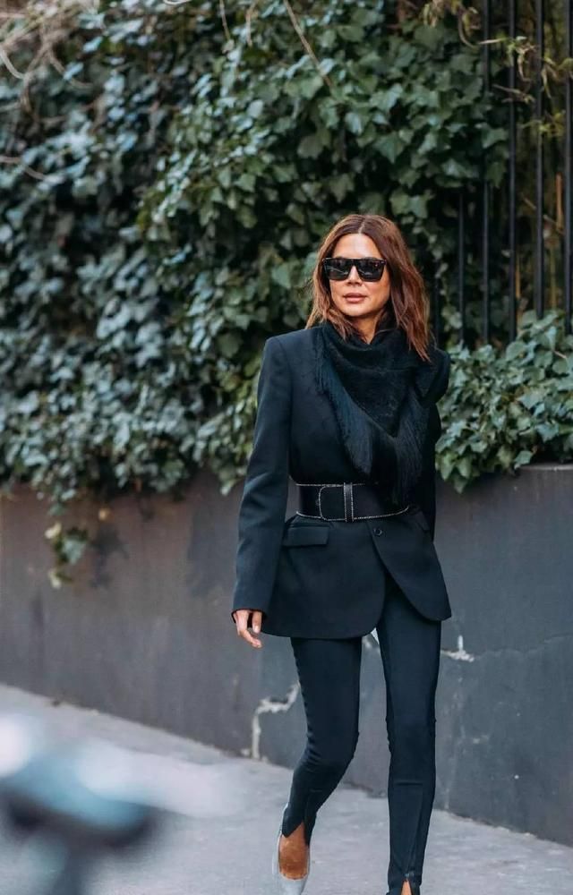 微胖显壮怎么穿？这几件单品很显瘦