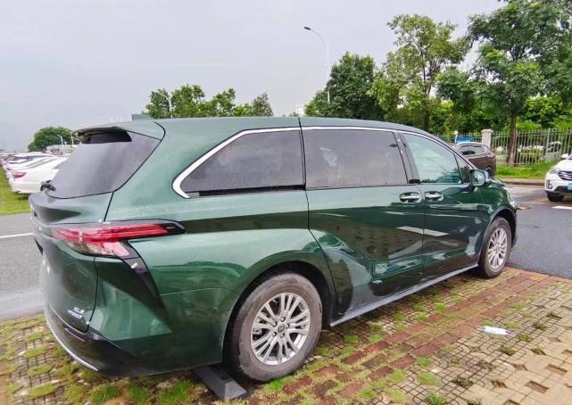 四大MPV齐聚成都车展：韩版GL8将预售，比亚迪“夏”或亮相？