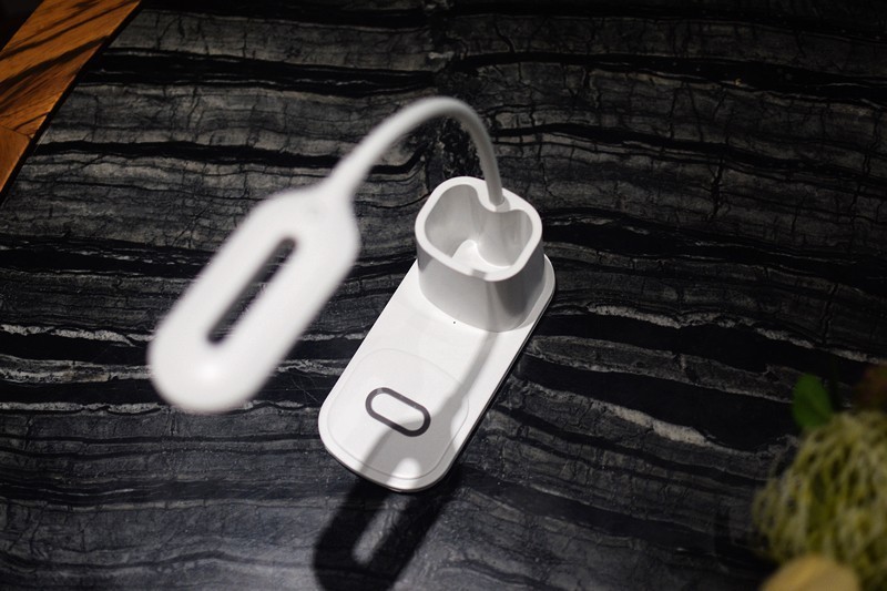 台灯/无线充电座/笔筒 FSL小易多功能无线充电台灯