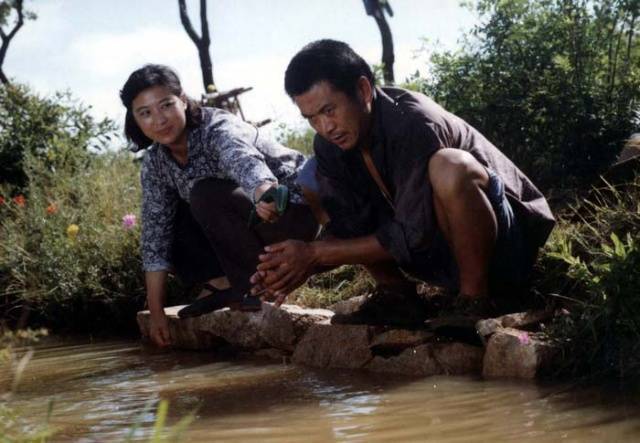 80年代著名老电影《咱们的牛百岁》，那些主演们，后来都怎么样了