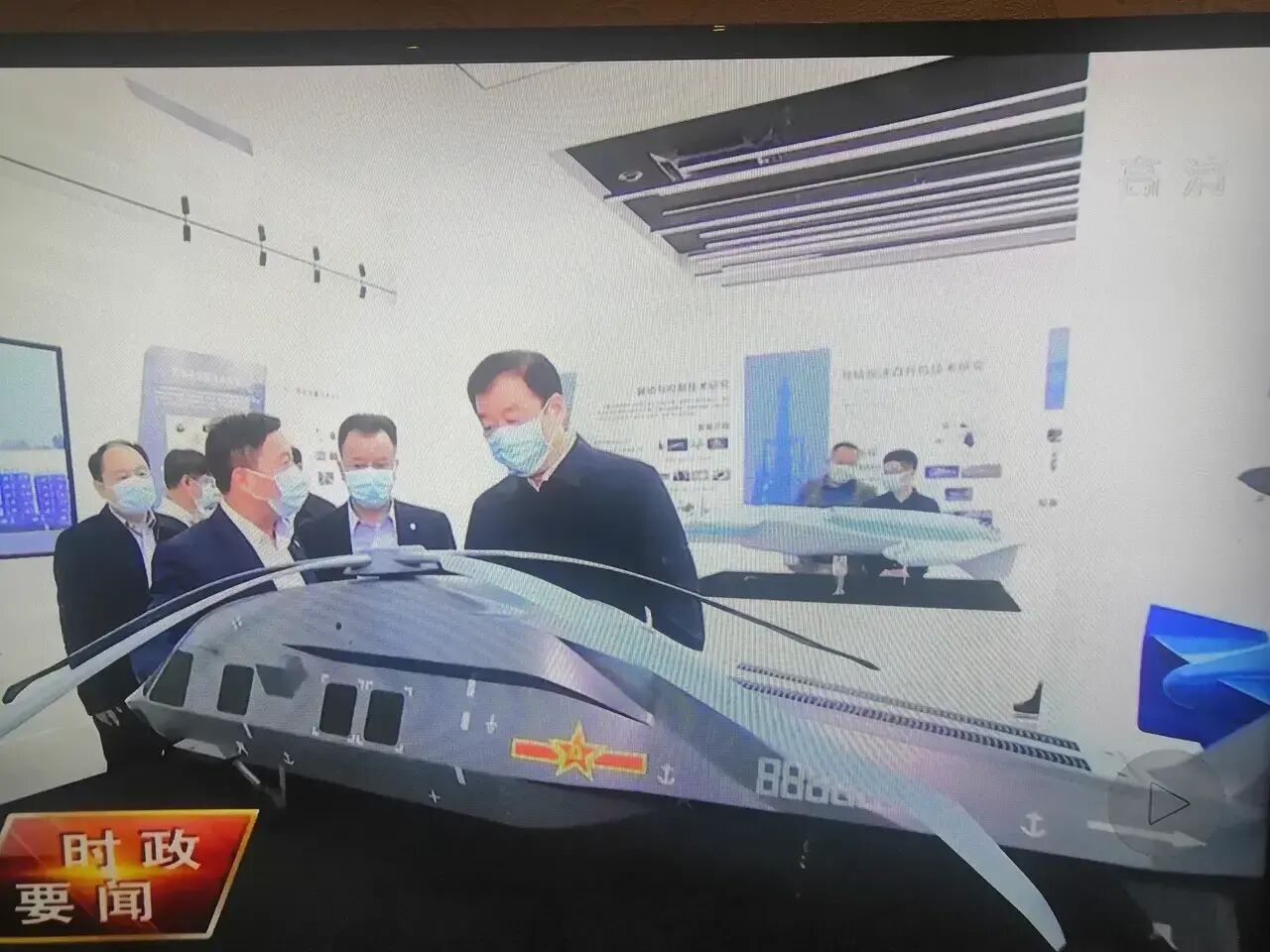 ��20ս����֮���й�ͻȻչ������ֱ����ģ�ͣ�ʤ������������ӥ