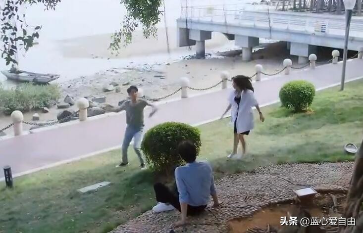 《以家人之名》李尖尖怼人启示：锋利留给外人 温暖带给家人