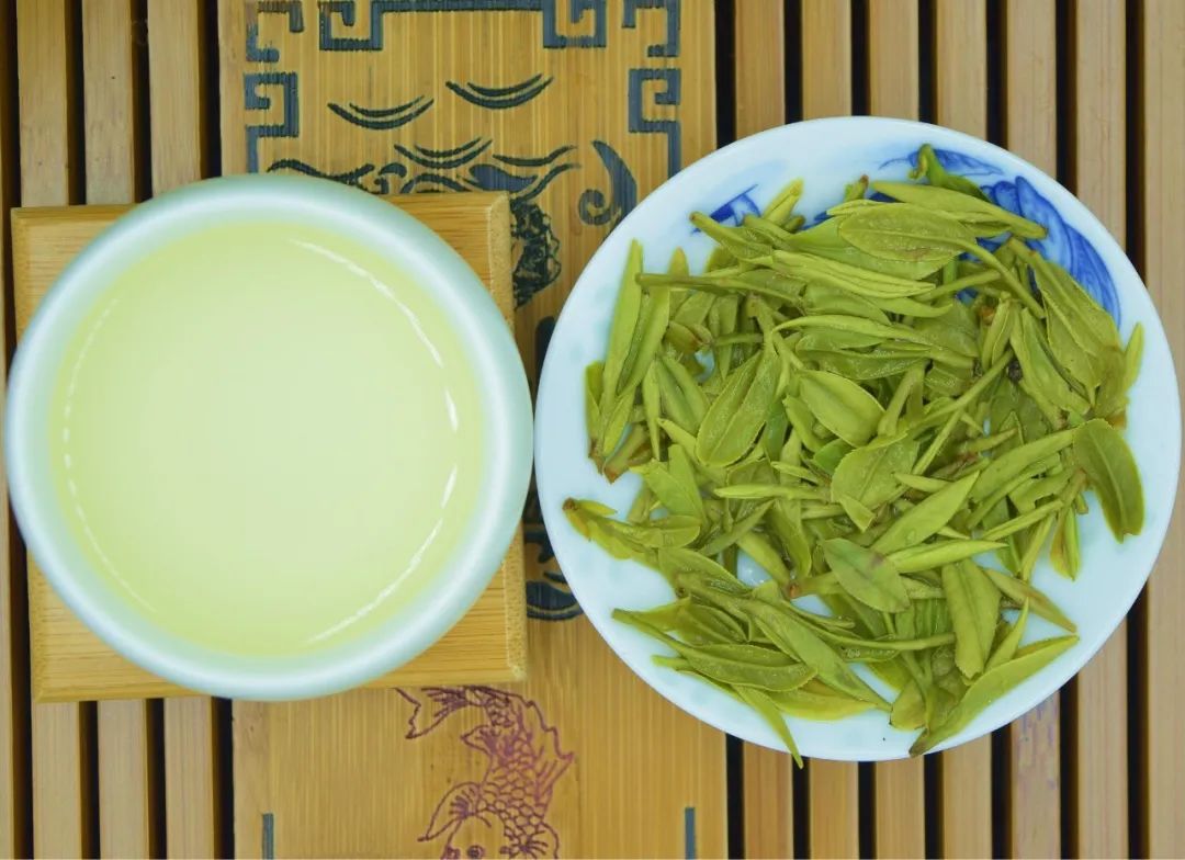 “喝不喝春白茶？”進階茶友的心動暗號