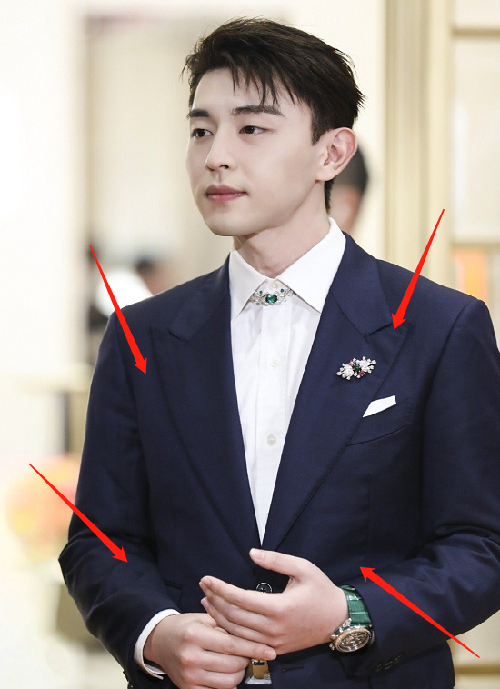 Deng Lun enters brand activity, shengtujiao must hold out riches and honour, but figure more body reveals this kind of temperament