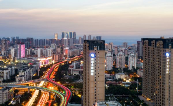 福建厦门：四线工资、一线房价的城市，当地人