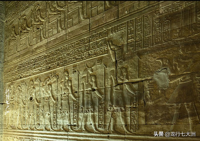 「埃及」“埃及十大著名神庙”：四、伊德富的《何露斯神庙》