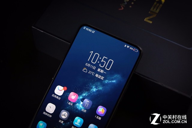 年度榜單！2018年十大智能手機盤點，你手里的能排第幾？
