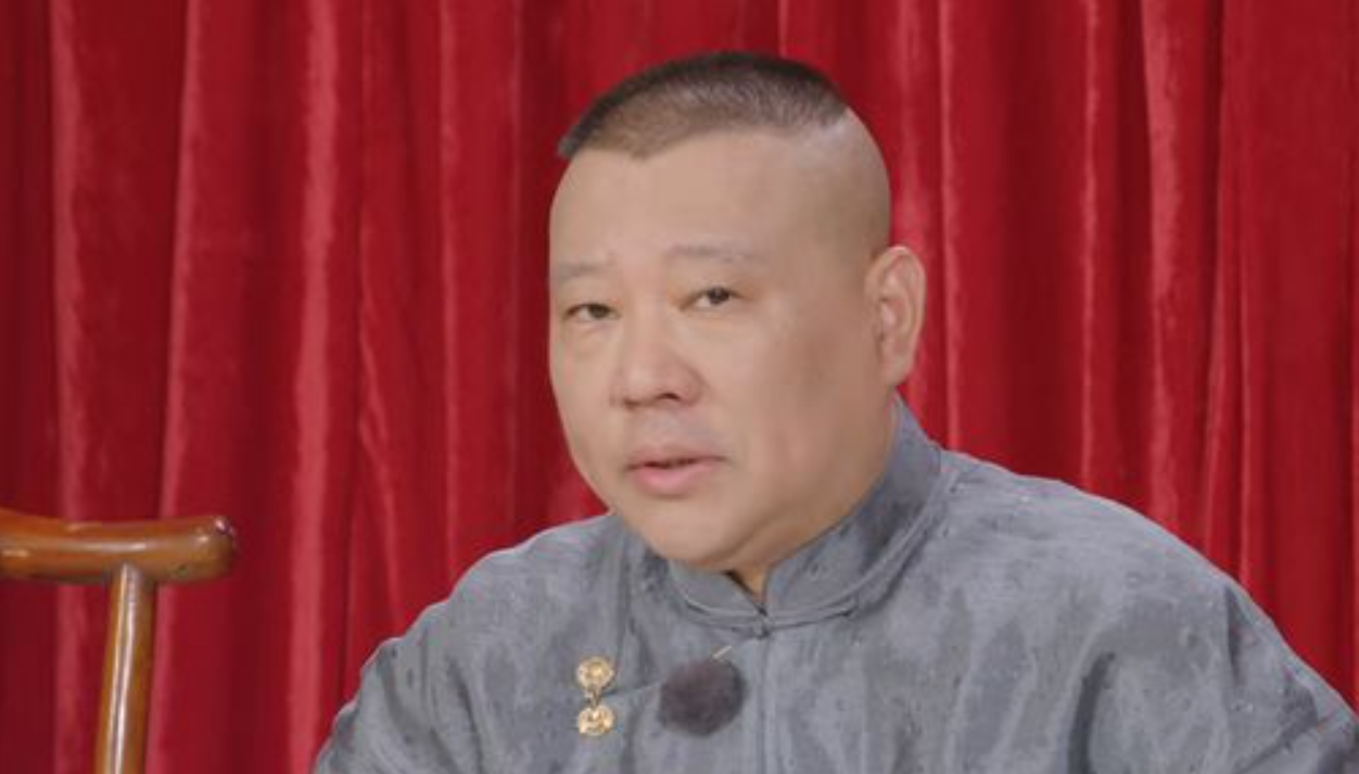 曹云金演出时打过岳云鹏？大闹生日宴后，烧饼为何会想跟着离开？