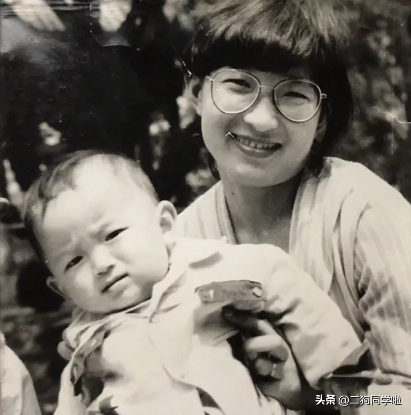 1分鐘時間，2歲半孩子丟失32年，認親現(xiàn)場讓人淚目