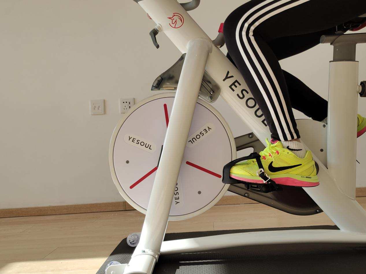 30天练出马甲线，野小兽动感单车让你甩掉肥肉，再现青春活力