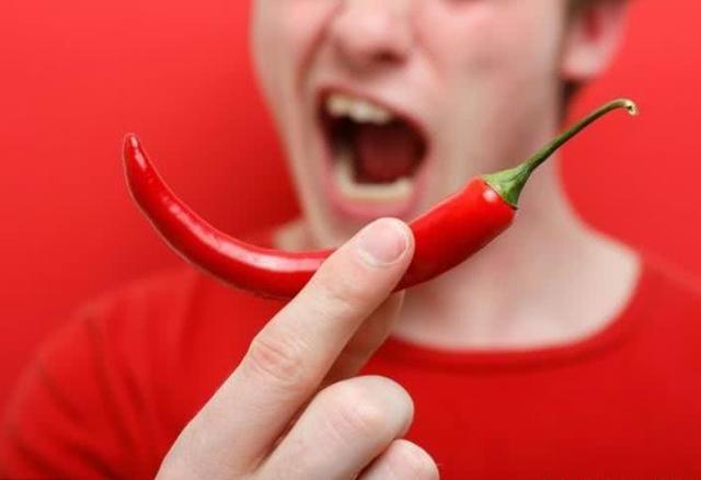 為何人們?cè)絹?lái)越能吃辣？年產(chǎn)量4000萬(wàn)噸，中國(guó)哪個(gè)省份最能吃辣？