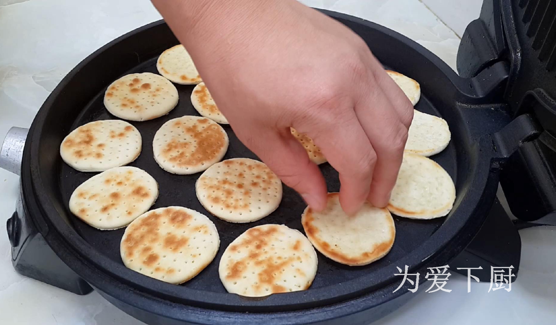 爱吃饼的要收藏了，掌握3个关键点，个个香甜嘎嘣脆，比买的还香