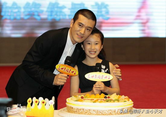 被骂小三八年，老公说是自己“傍上了她”，女