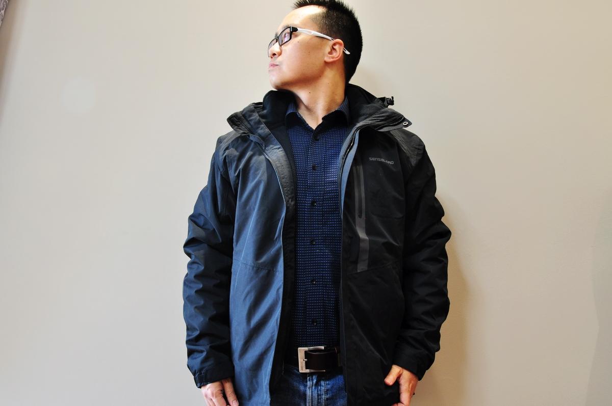 有效应对户外多种天气，SENSELEAD三合一冲锋衣