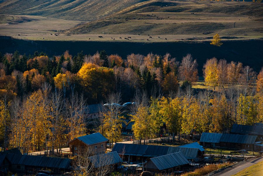 God's back garden-Kanas autumn scenery