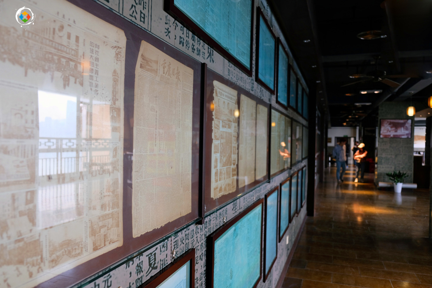 重庆独此一家，把轨道车站打造成旅游景点，来看李子坝的发家史