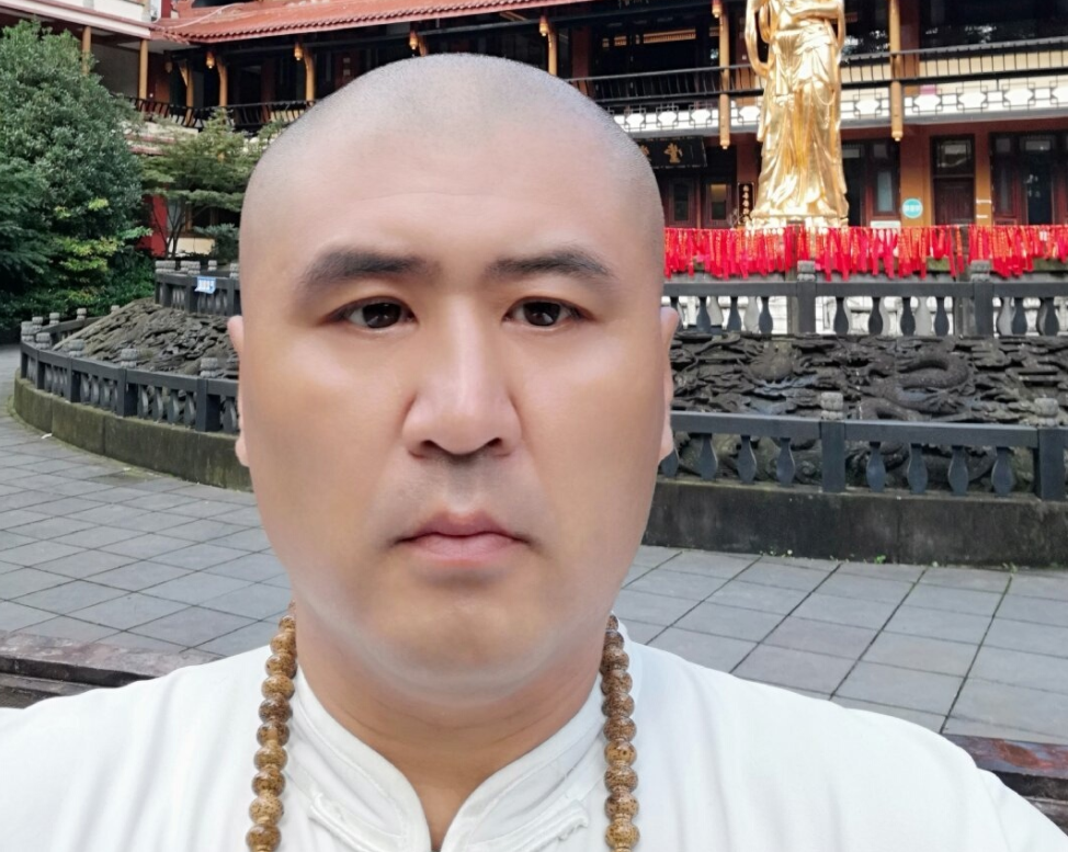 太极雷雷呼吁放过曹云金直言不是谁都像岳云鹏那样能忍郭德纲