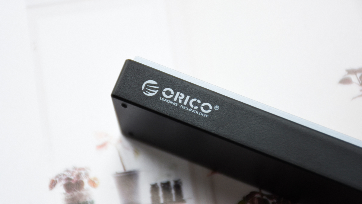 ORICO M.2 NVMe金属硬盘盒：金属机身 高速传输