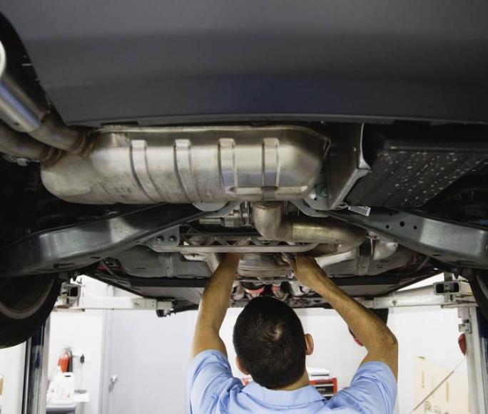 为啥面包车怎么开都开不坏，私家车经常保养却