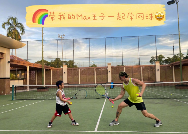 吴尊打篮球受伤，晒腿部针灸照自侃英雄变狗熊，看着害怕又心疼