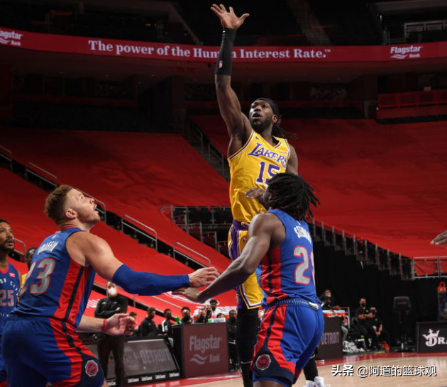 Into also Xiao He, be defeated also Xiao He! Lake person avenges the backside of the piston, bilateral two big planted agent still are a focus