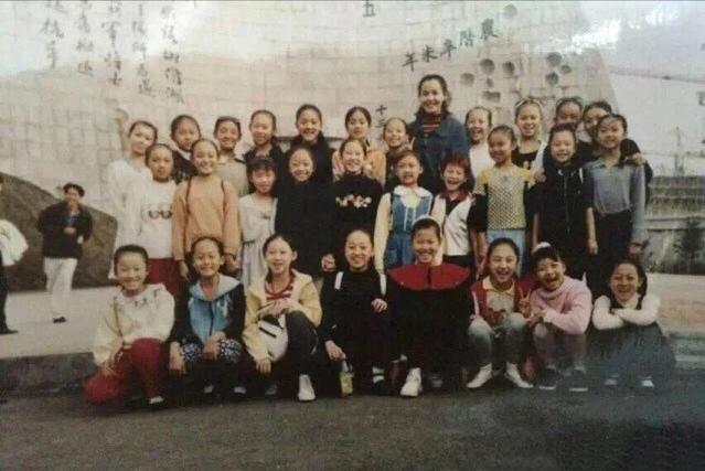 “王小蒙”毕畅，错嫁豪门3年生2胎，老公被判14年，她如今怎样？