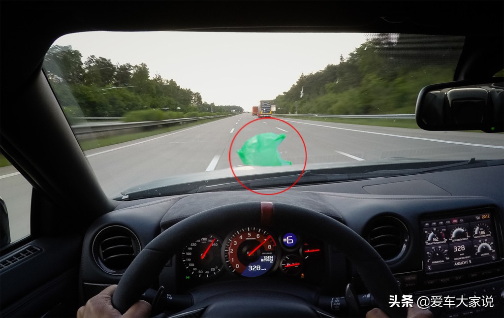 跑高速，進服務區的幾分鐘時間，如何快速檢查車輛狀況？