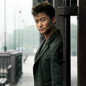 硬汉吴京的蜜糖婚姻：20亿身价背后，是妻子谢楠的一句“我养你”