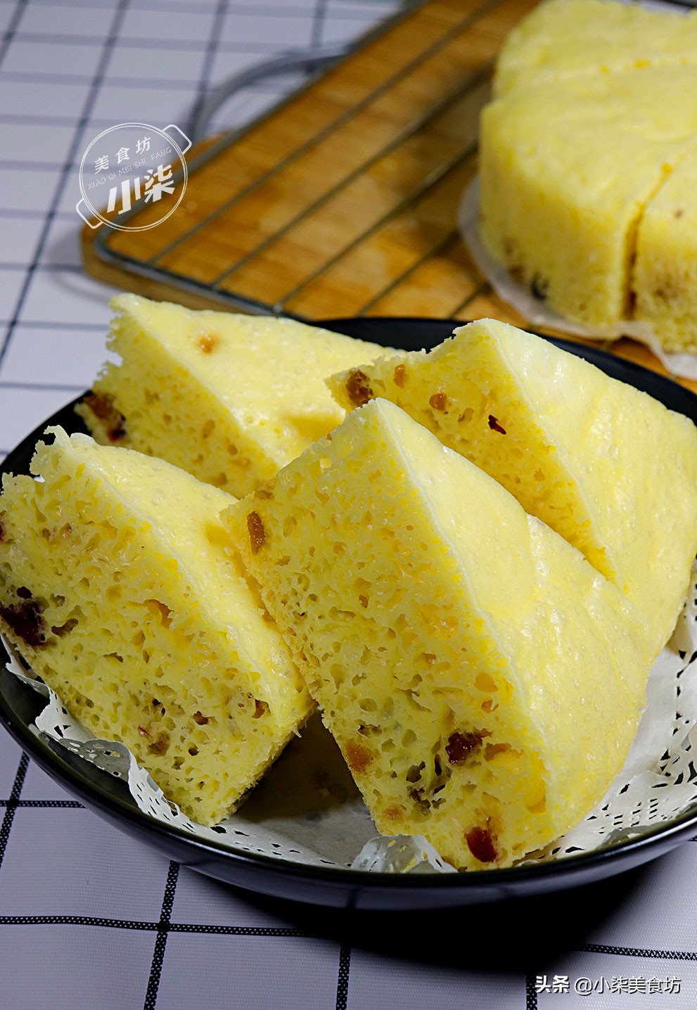Fat cake lazy recipe, a bowl of flour 3 eggs, chopsticks a stir, soft and not collapse, super delicious