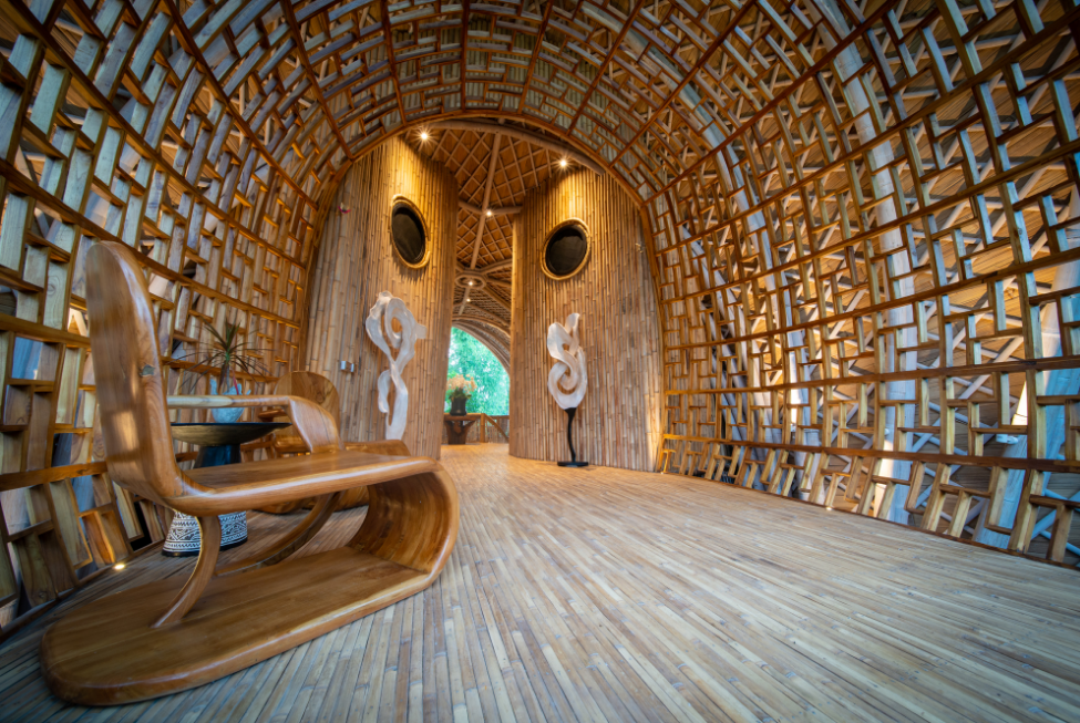 康养度假型酒店，这种设计风格，融合健康疗养与自然森林