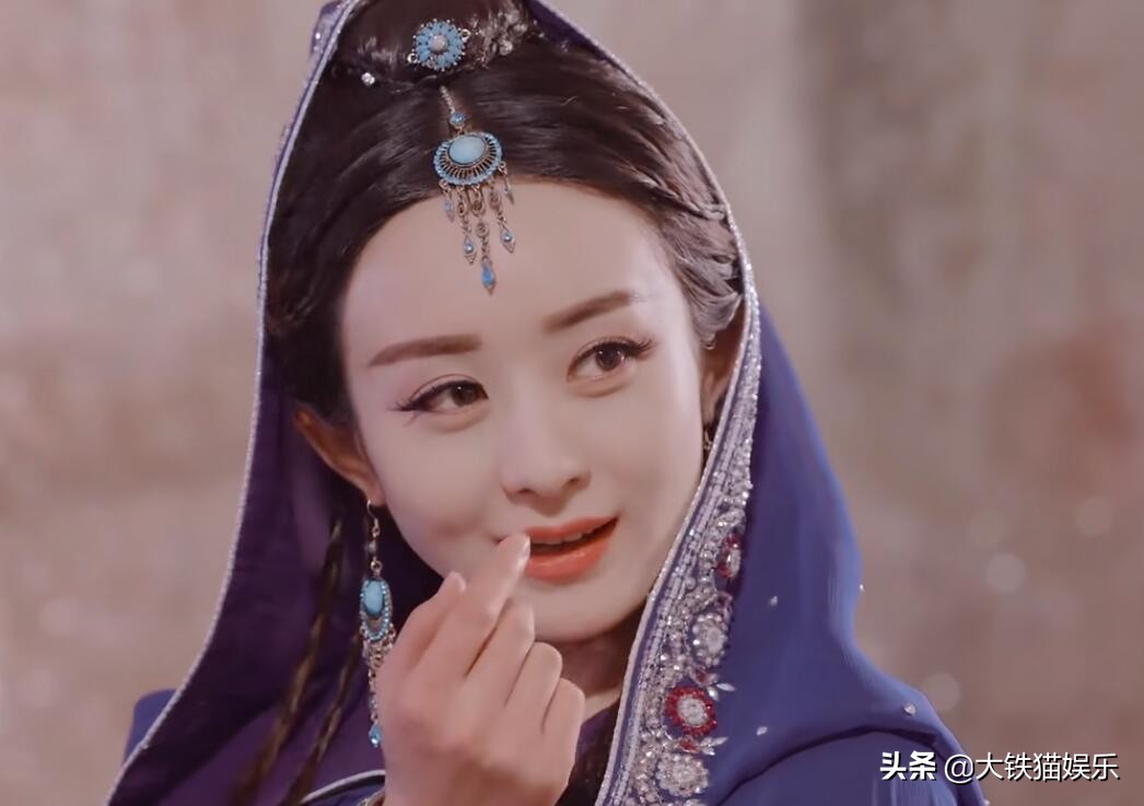 被造型师偏爱的“额饰”，某些剧女演员人均好