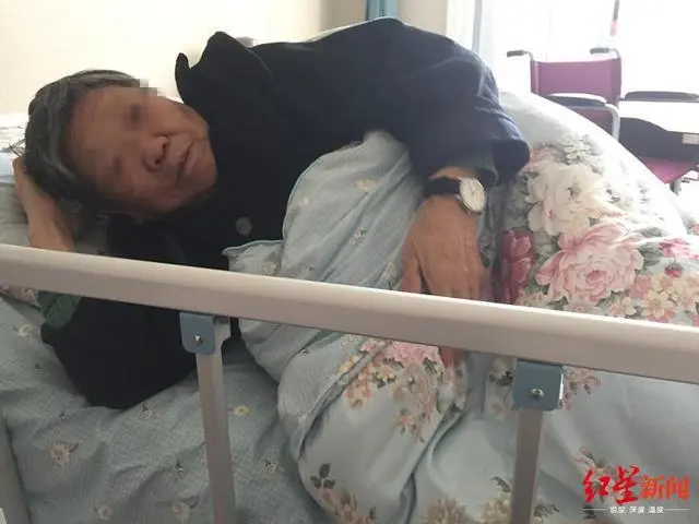 保姆虐杀老人背后：一场2.5亿人的养老危局